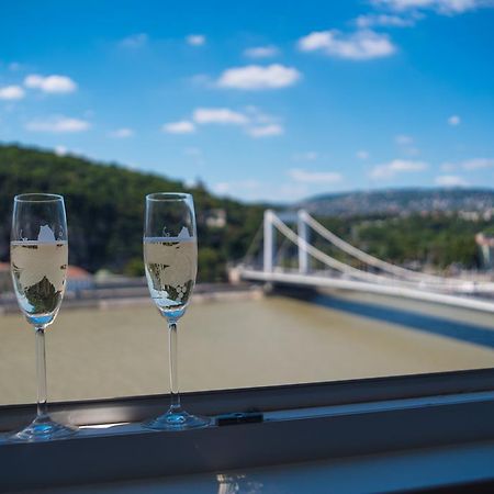 Flat With Unforgettable View Apartment Budapest Exterior photo